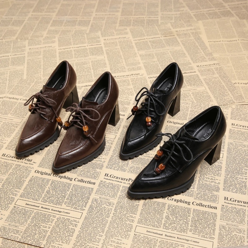 Pump Heel Block - 레트로 스트랩 디자인 딥 마우스 여성용