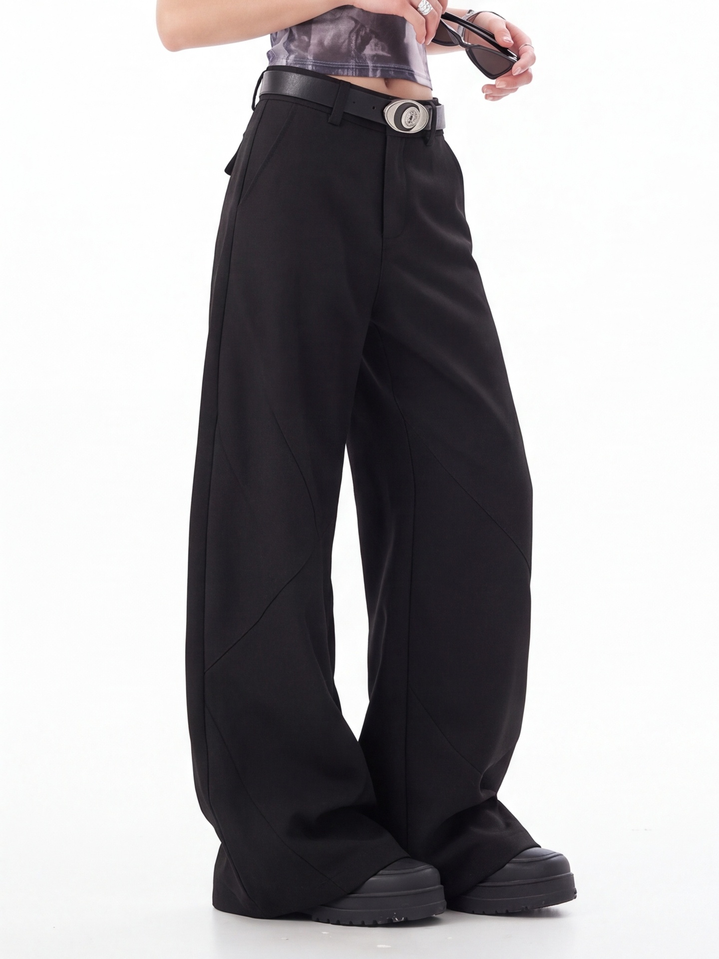 여성용 블랙 하이웨이스트 트라우저 안트 브랜드 테일러드 - Tailored Trouser Wide 리뷰 및 가격
